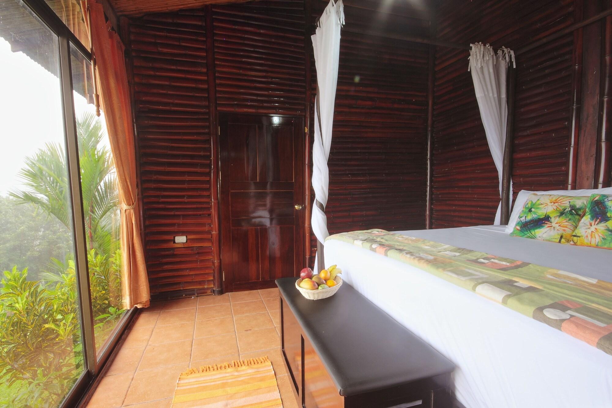 Arenal Waterfall Lodge Exteriör bild