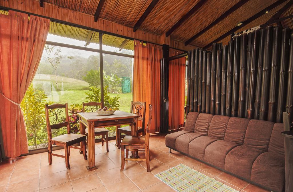 Arenal Waterfall Lodge Exteriör bild