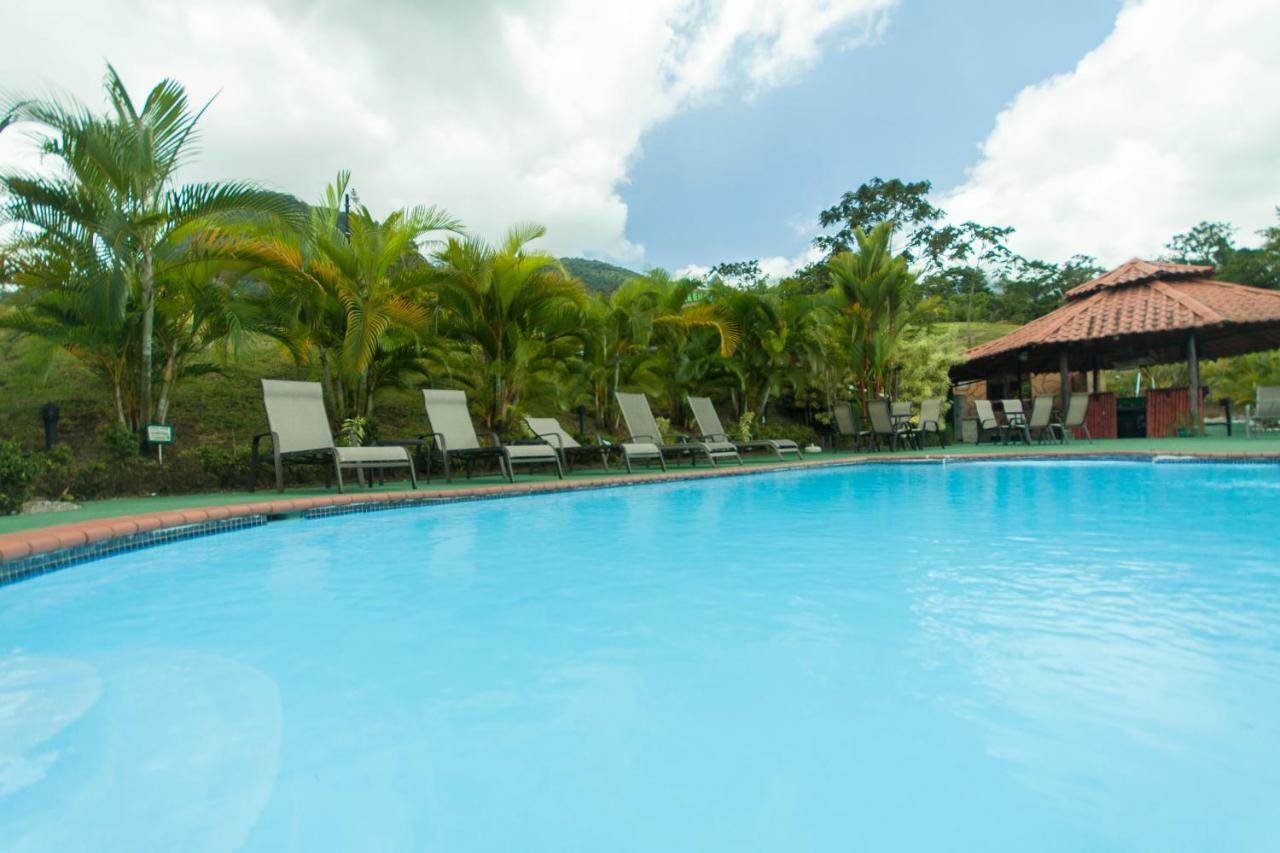Arenal Waterfall Lodge Exteriör bild
